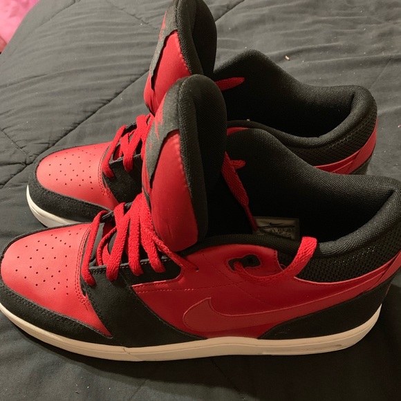 Nike Shoes - Nike Air StepBack Size 11.5 Nike Shoes - Nike Air StepBack Size 11.5